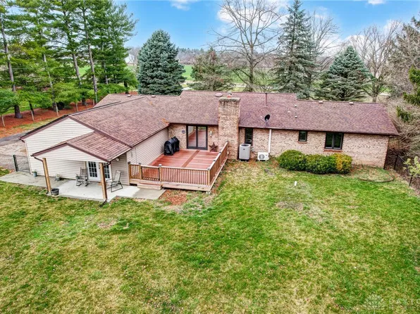 5225 Rudy Rd, Tipp City, OH 45371