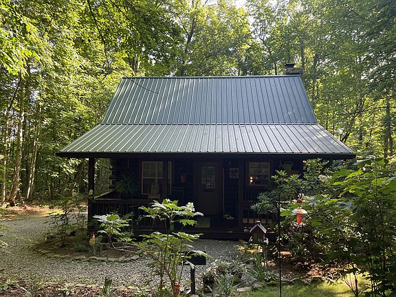 5th image of 438 Starr Mountain Rd