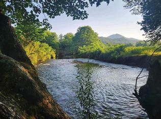 1000 Wayah Rd, Franklin, NC 28734