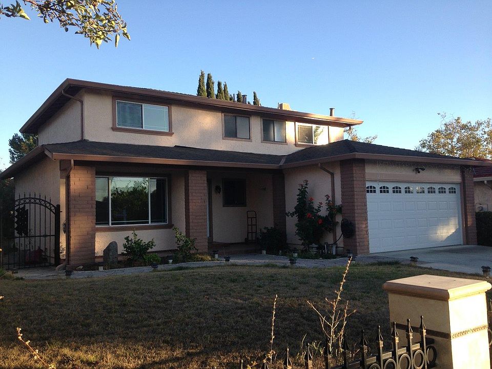 1st image of 3208 Flintdale Dr