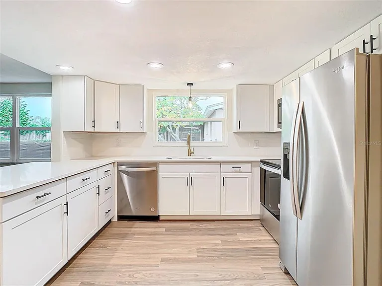 7414 Rockwood Dr — Photo 12