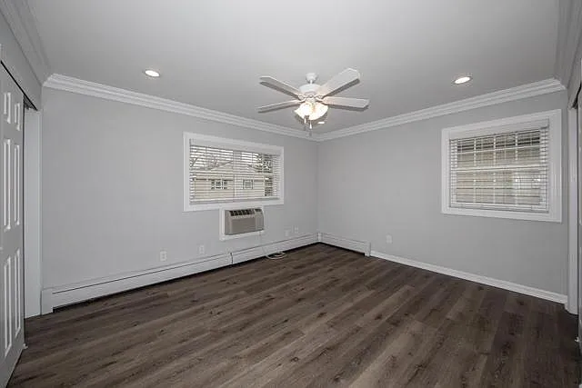 Fairfield Townhouses at Babylon Village — Photo 6