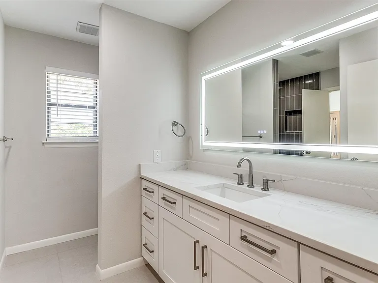 5809 Orchid Ln — Photo 9