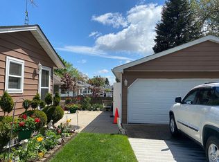 5502 43rd Ave, Kenosha, WI 53144