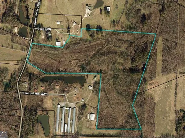 1375 Dogwood Valley Rd, Tunnel Hill, GA 30755