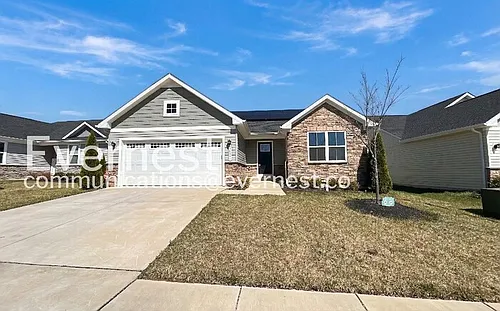 18393 Signature Way Photo 1