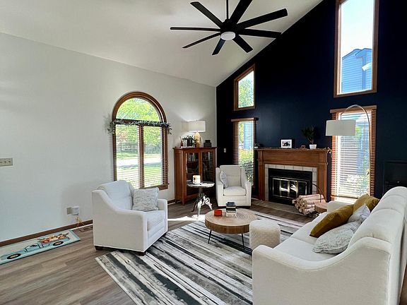 5th image of 254 Dominion Dr #254