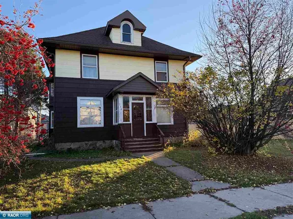 214 4th St S, Virginia, MN 55792