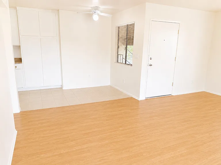 24561 Canada St #61 — Photo 9