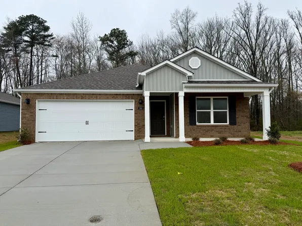300 Ashland Dr SW, Hanceville, AL 35077