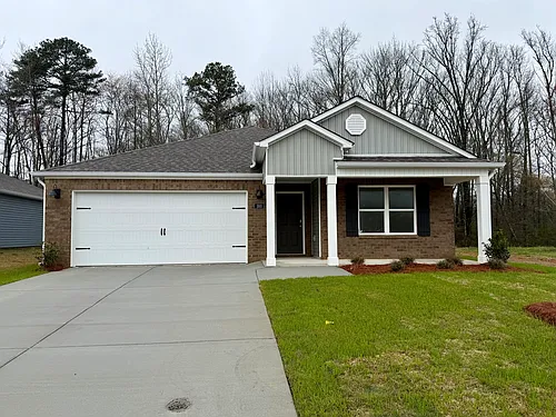 300 Ashland Dr SW Photo 1