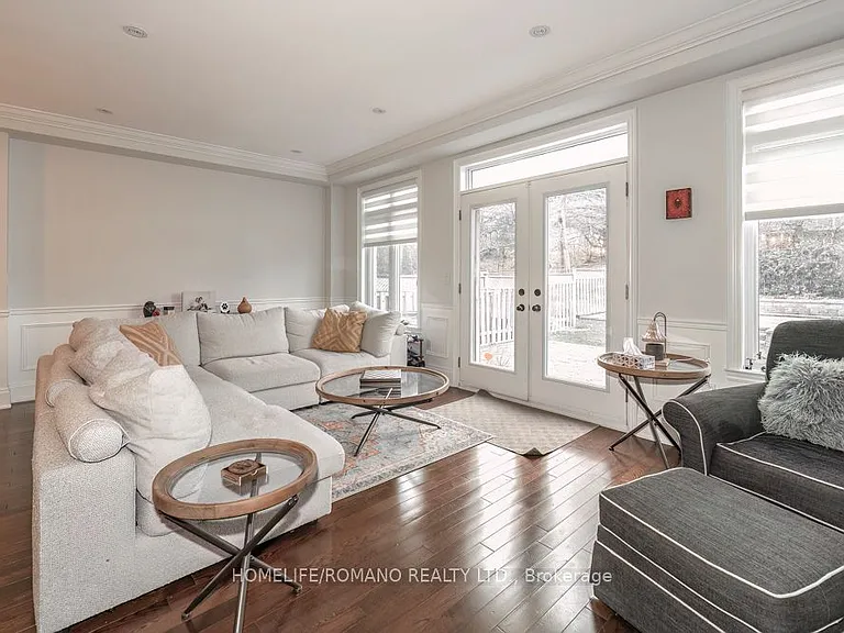 100 Falstaff Ave — Photo 8