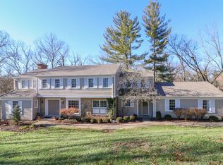 549 Hickory Hill Ln, Cincinnati, OH 45215