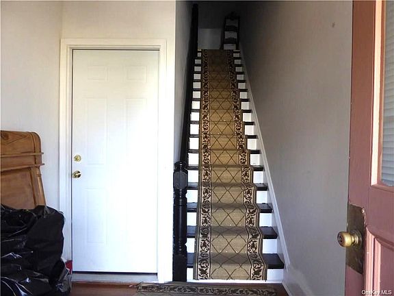2nd image of 34 Church St Unit 2E