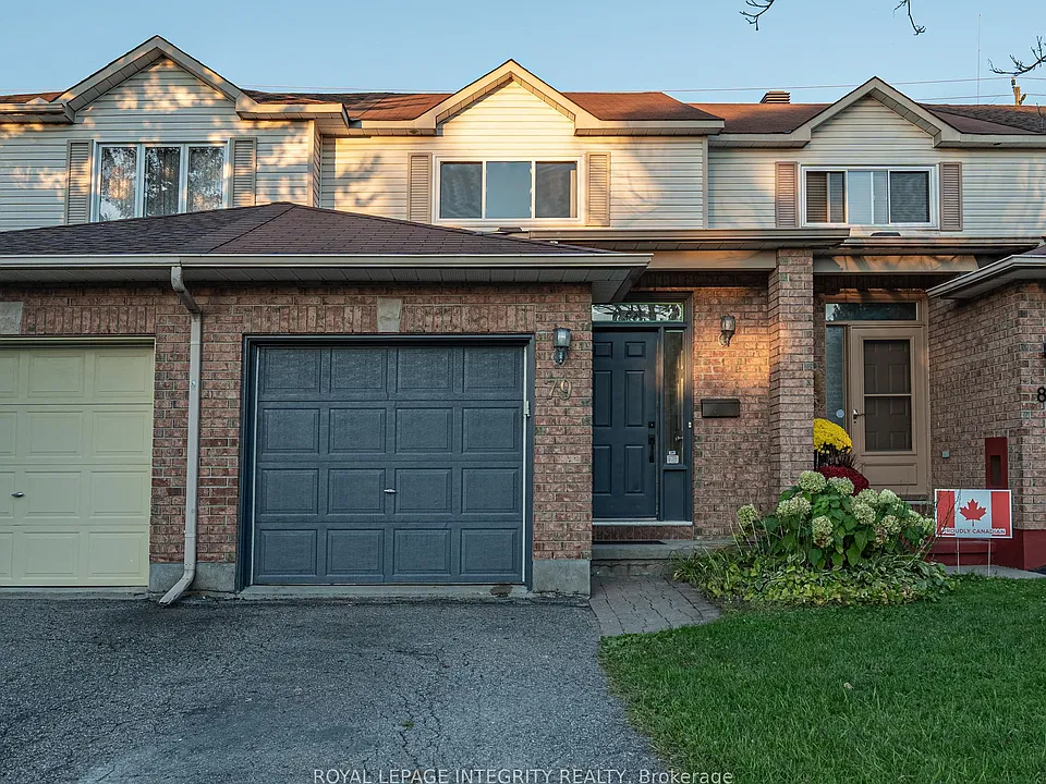 79 Forestglade Cres