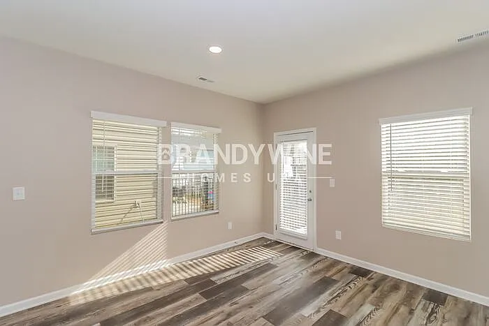 106A Fosters Glen Pl — Photo 6