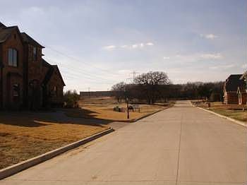 5th image of 2804 Cabernet Ln