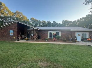 754 Glenn Springs Rd, Lawrenceburg, TN 38464