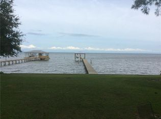 6949 Bay Rd, Mobile, AL 36605