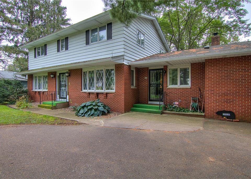 423 E Oak St, Cadott, WI 54727 MLS 1568716 Zillow