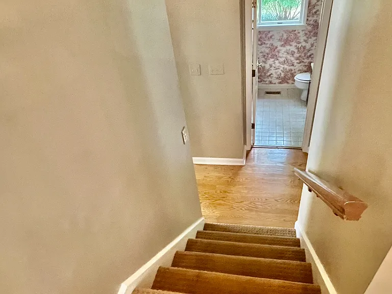 1700 Mason Knoll Rd — Photo 26