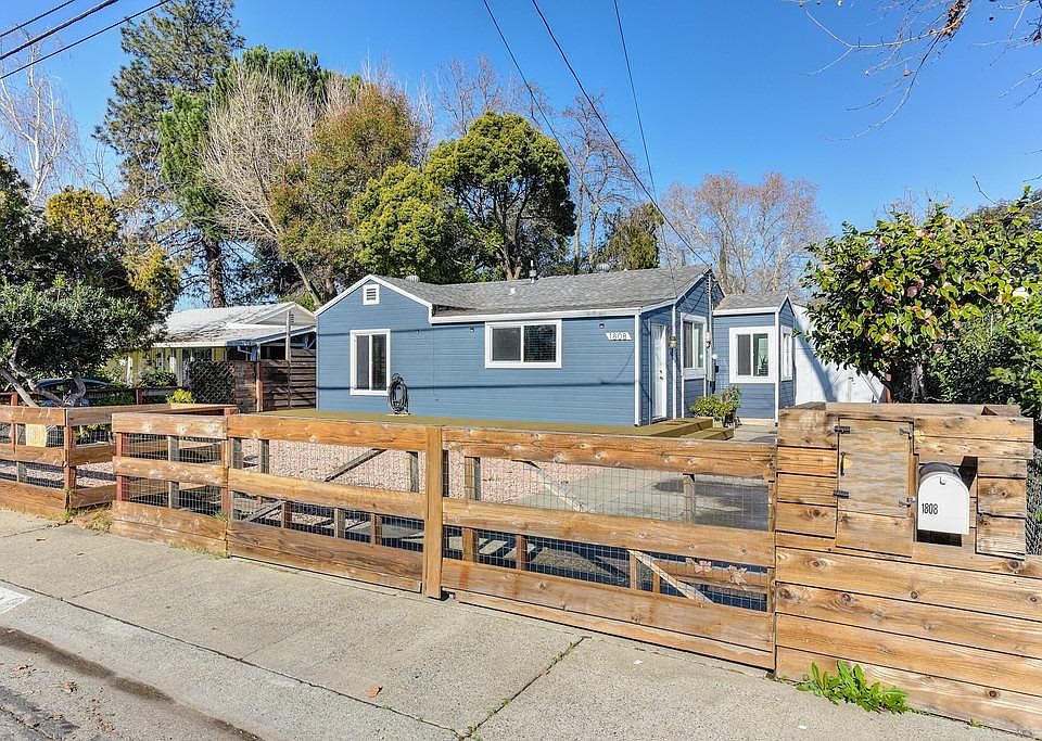 1st image of 1808 Evergreen Ave