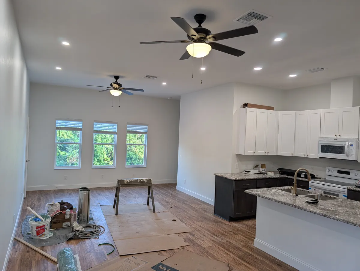 Living room & kitchen - 820 SW 5th St