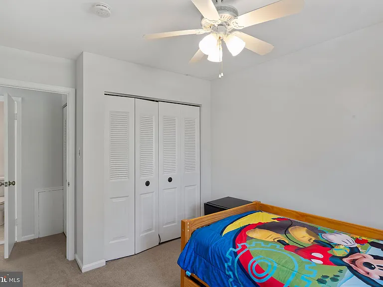 10267 Green Holly Ter — Photo 31