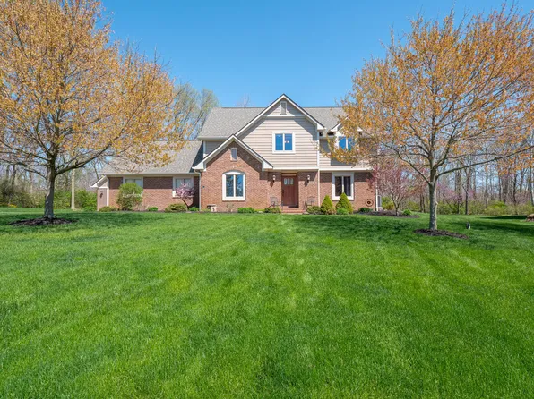 5660 Creekwood Dr, Pittsboro, IN 46167