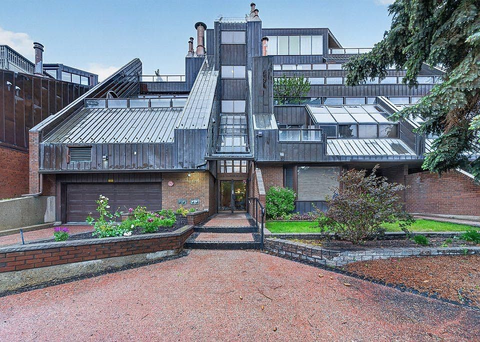 1st image of 1215 S Cameron Ave SW #405