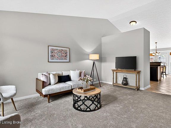 4th image of 3212 Stony Farm Dr