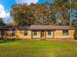 851 Dilbeck Rd E, Rainsville, AL 35986