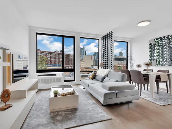 33-01 38th Avenue image 1 of 11