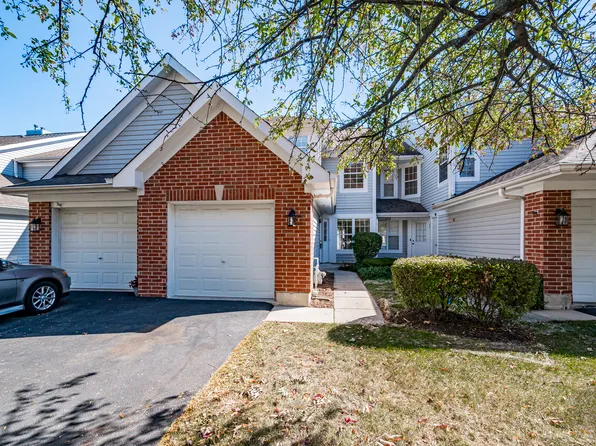 874 Nelli Ct #107, Naperville, IL 60563