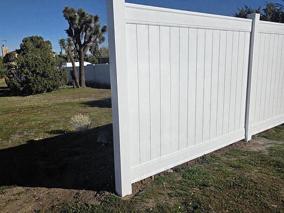 4th image of 36447 Rozalee Dr