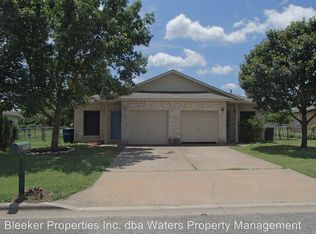503 Tablerock Cir APT A, Leander, TX 78641