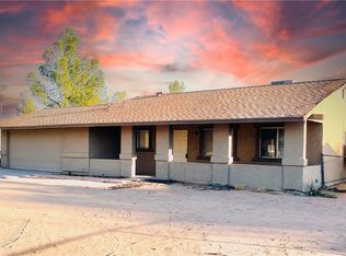 13157 Winona Rd, Apple Valley, CA 92308