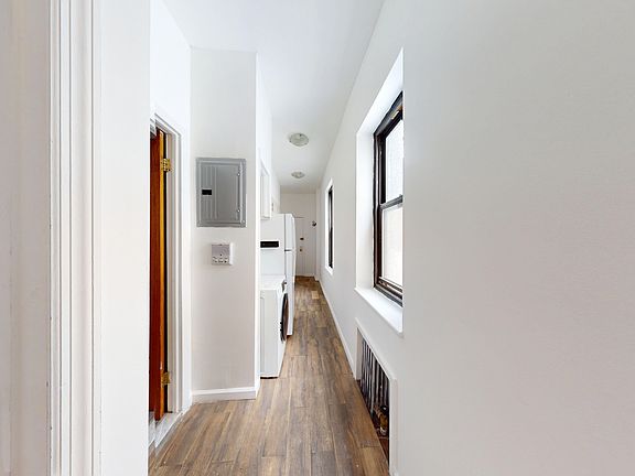 3rd image of 137 E 30th St APT 5B