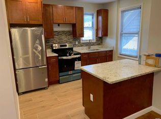 17150 45th Ave, Flushing, NY 11358