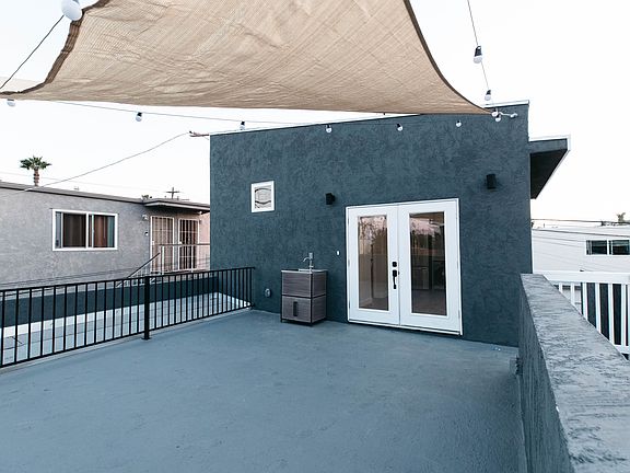 2nd image of 4516 33rd St #4512