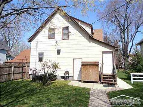 5th image of 445 Pine St