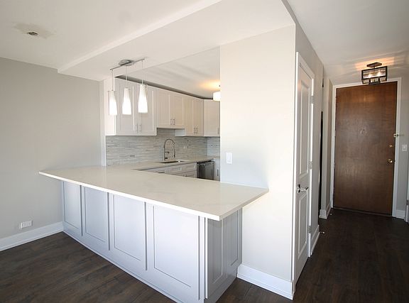 3rd image of 5100 N Marine Dr APT 25G