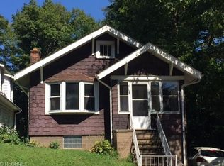 99 Elmwood Ave, Barberton, OH