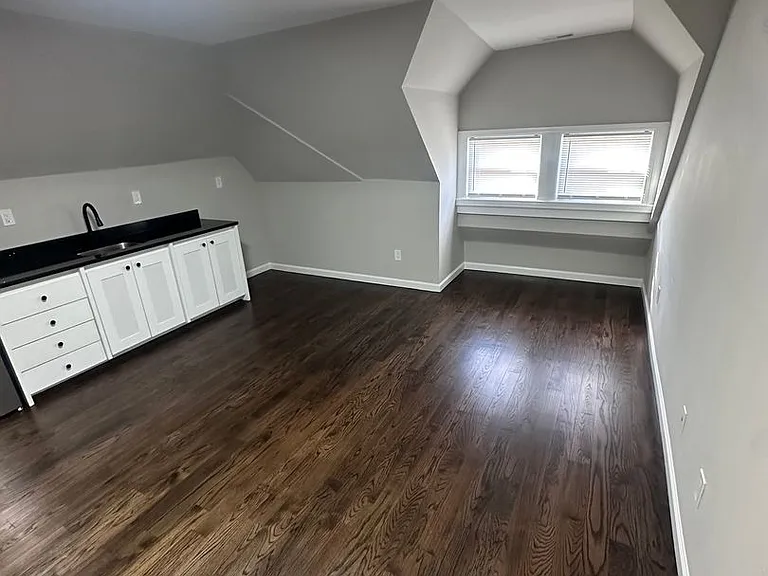 116-118 Catherine St — Photo 44
