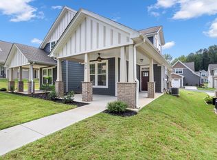 538 Twin Lake Rd, Greenville, SC 29609