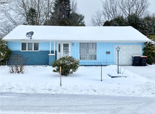 27 Oakley Ave, Corry, PA 16407