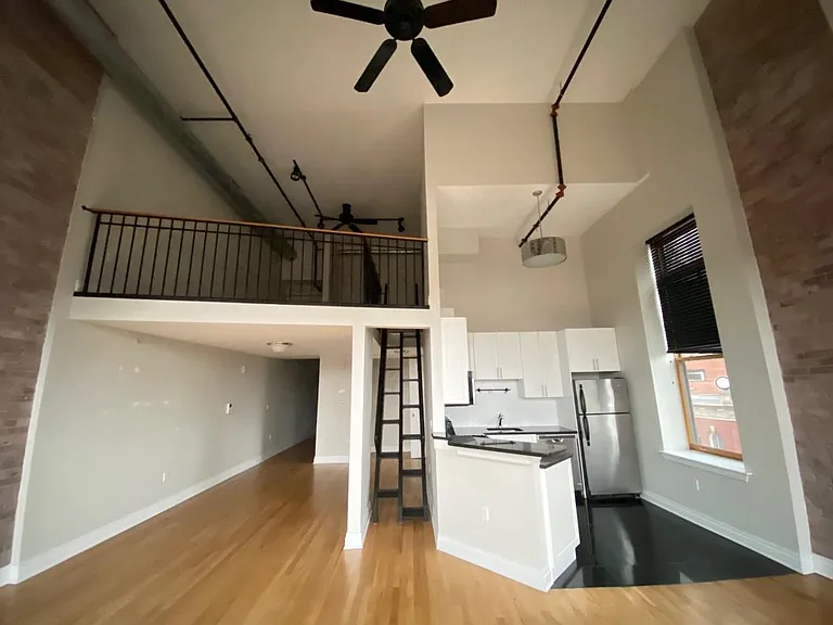 338 Grove St #4A — Photo 17