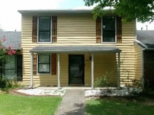 120 Sandalwood Cir, Lawrenceville, GA 30046
