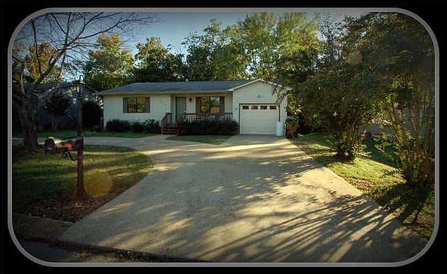 1st image of 8326 Hamilton Oaks Dr