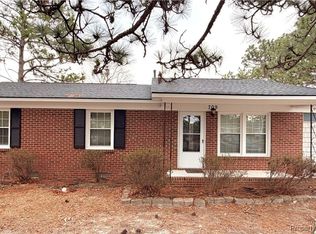 709 Bluestone Ln, Fayetteville, NC 28311